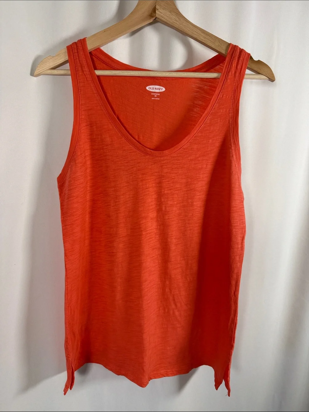 Old Navy Women's Sleeveless Tank - Scoop Neck